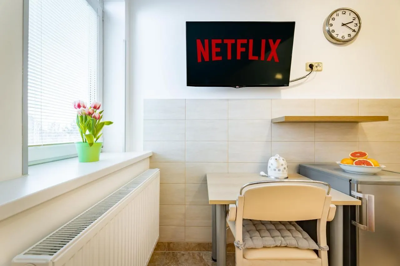 Bright Sunny Apartments In Quiet Area Prag Tjeckien